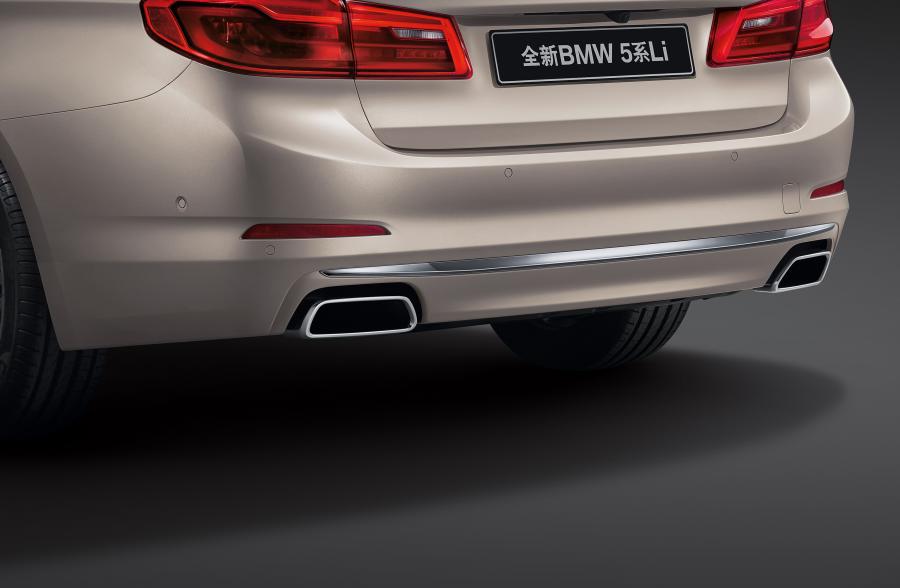Детали экстерьера BMW 530Li Luxury Line (G38) 2017 года  (CN) (фото 7 из 13)